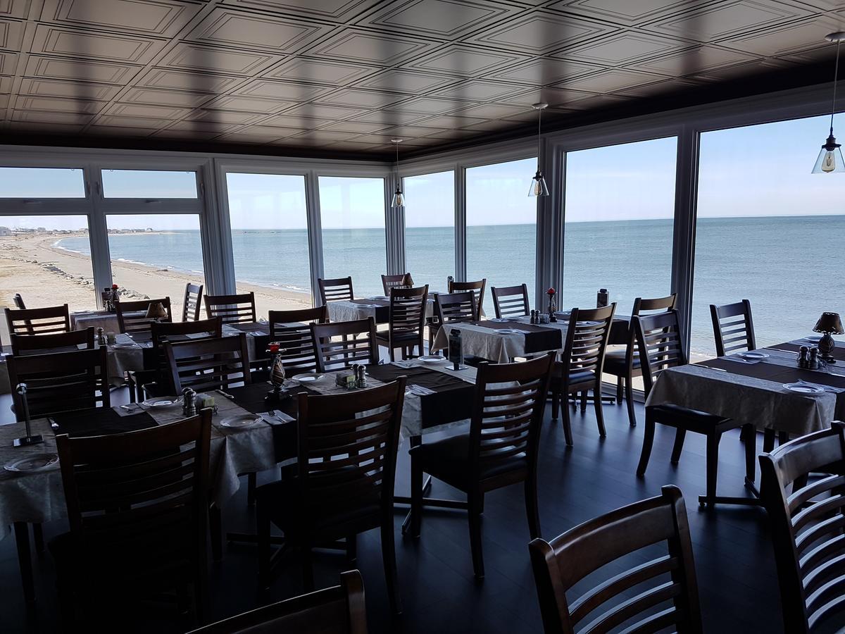 Manoir Sur Mer Hotel